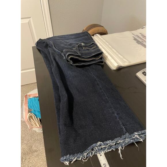 Judy Blue Jeans Womens 7/28 Dark Wash Wide Leg Raw Hem Cropped Stretch JB82517DK - Picture 9 of 10